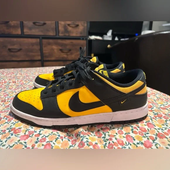 NIKE DUNK LOW ‘REVERSE GOLDENROD’